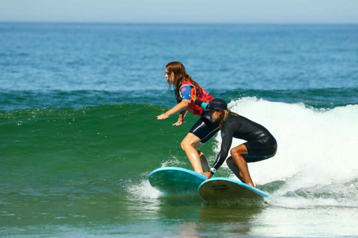 Envie de progresser en surf, un cours particulier c’est l’idéal pour apprendre plus vite.